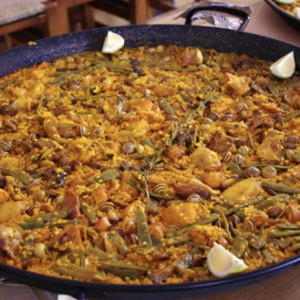 If you like your paella traditional...
